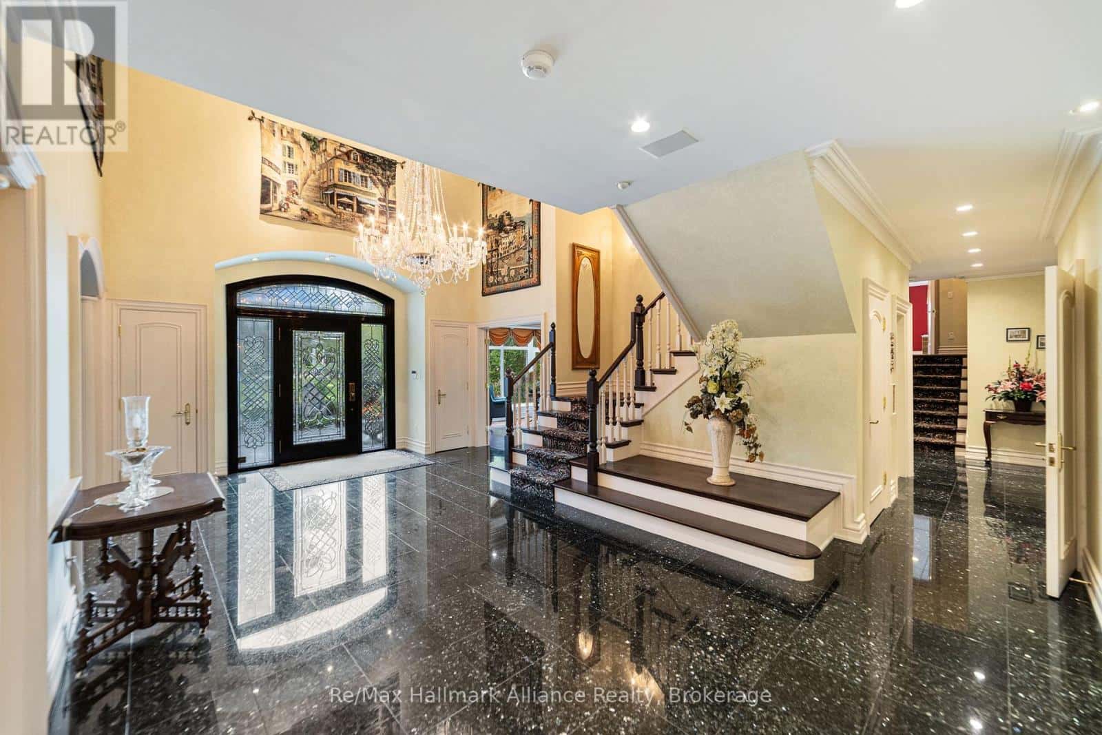 1024 LINBROOK ROAD — Oakville (MO Morrison), Ontario - Photo 5 of 50