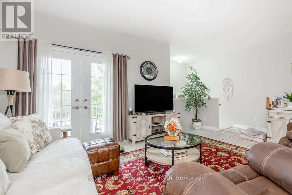 46 ADMIRAL ROAD — Wasaga Beach, Ontario - Photo 5 of 27