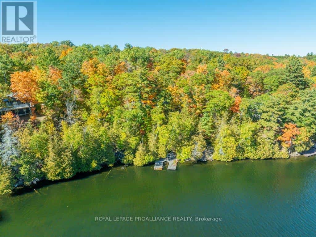 1042 East Flieler Lane