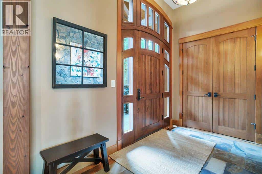 261 Honeymoon Drive — Norglenwold, Alberta - Photo 5 of 100