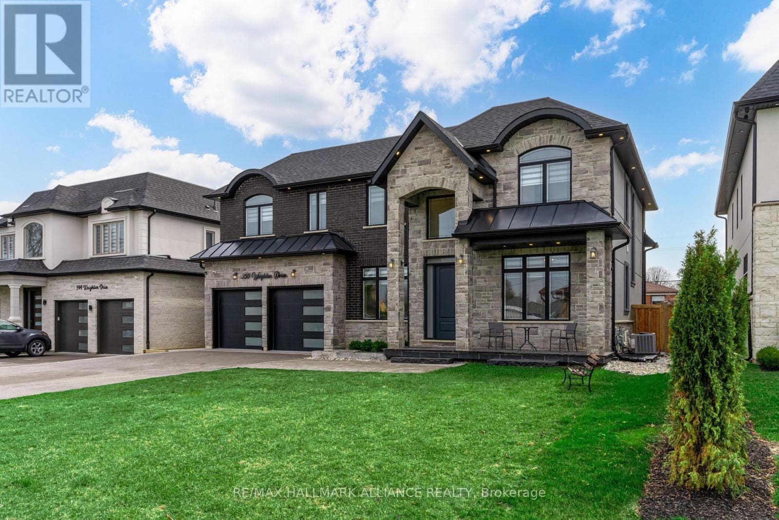 350 WEIGHTON DRIVE — Oakville (WO West), Ontario - Main photo