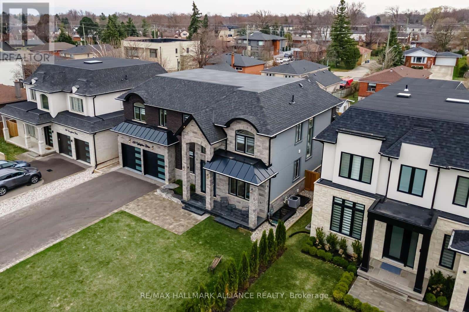 350 WEIGHTON DRIVE — Oakville (WO West), Ontario - Photo 3 of 50