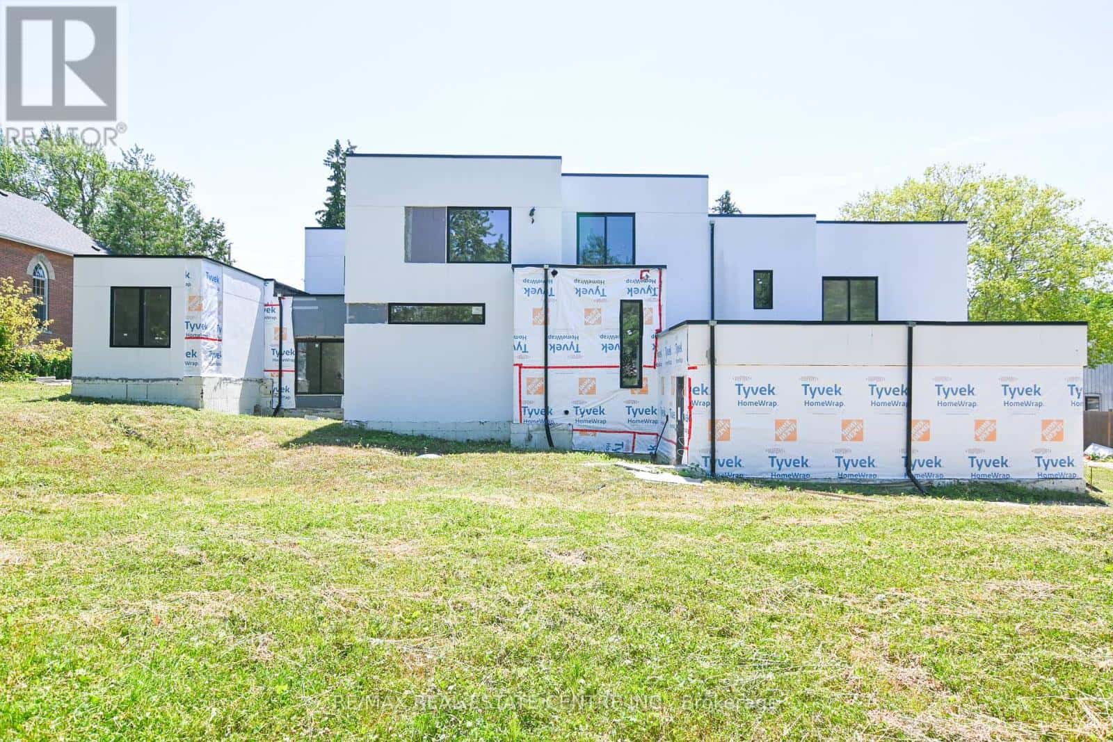 1778 CENTRAL STREET — Pickering, Ontario - Photo 2 of 38