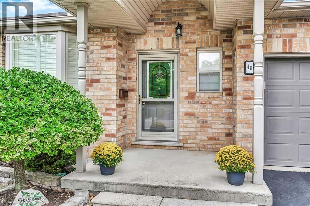 46 NORTHERNBREEZE Street — Mount Hope, Ontario - Photo 2 of 50