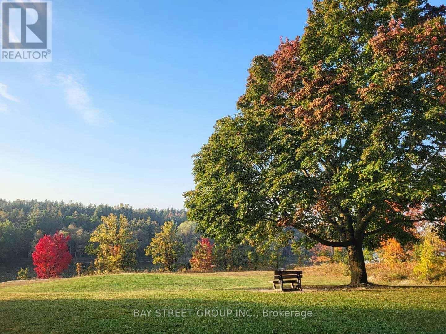 2 RIVERVIEW ROAD — Markham (Bullock), Ontario - Photo 4 of 50