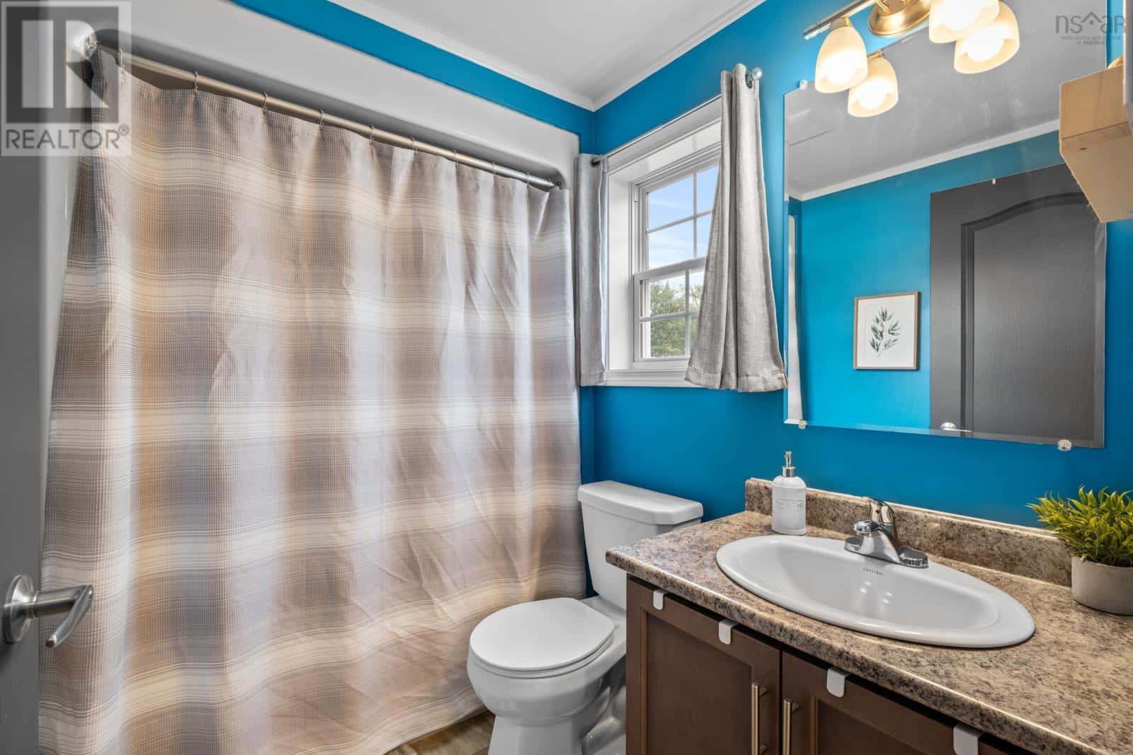 22 Ninth Street — Lucasville, Nova Scotia - Photo 5 of 40