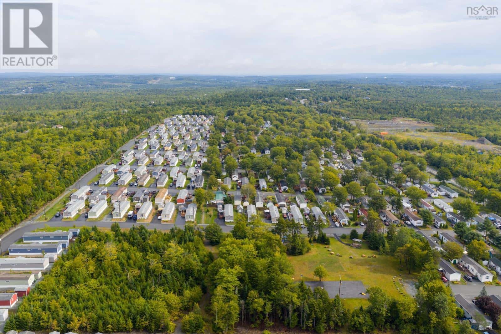 22 Ninth Street — Lucasville, Nova Scotia - Photo 2 of 40