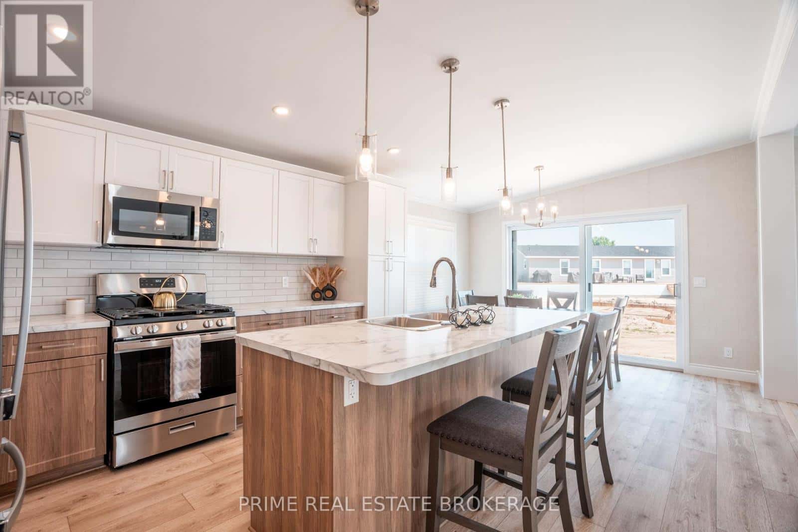 LOT 8 - 215 CAROLYNN WAY — North Perth (Elma), Ontario - Photo 5 of 28