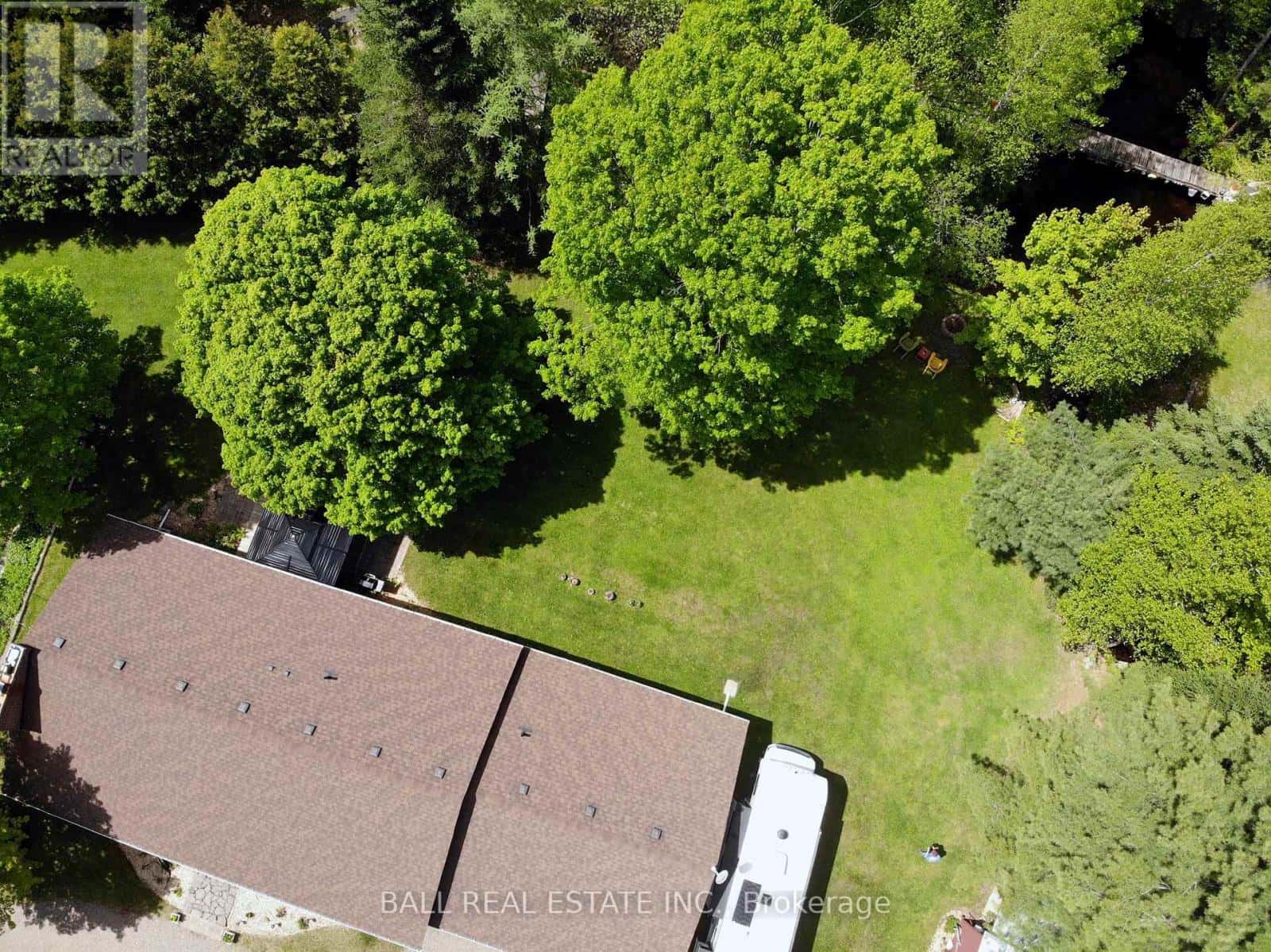 1017 CLEMENT LAKE ROAD — Highlands East (Monmouth), Ontario - Photo 4 of 49