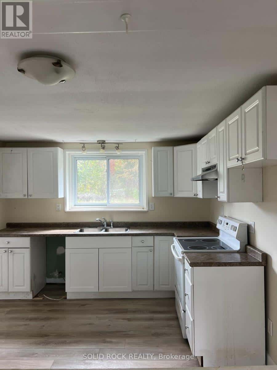 97 JUNETOWN ROAD — Front of Yonge, Ontario - Photo 4 of 12