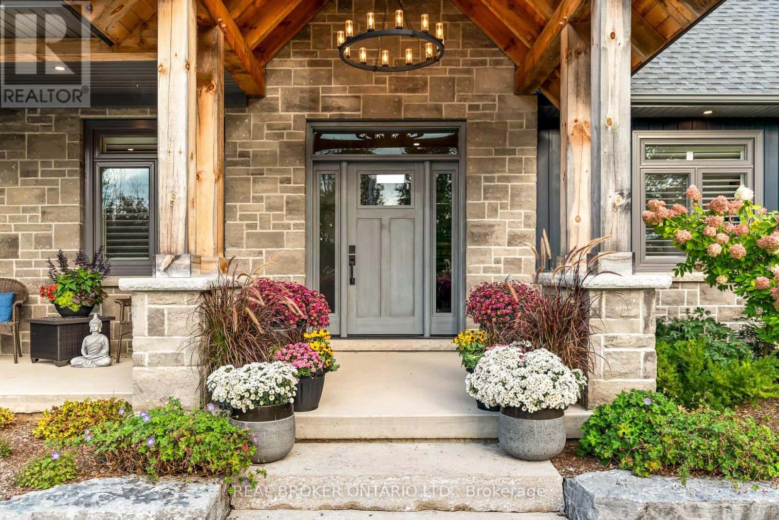 70167 ZION CHURCH ROAD — Georgian Bluffs, Ontario - Photo 4 of 48