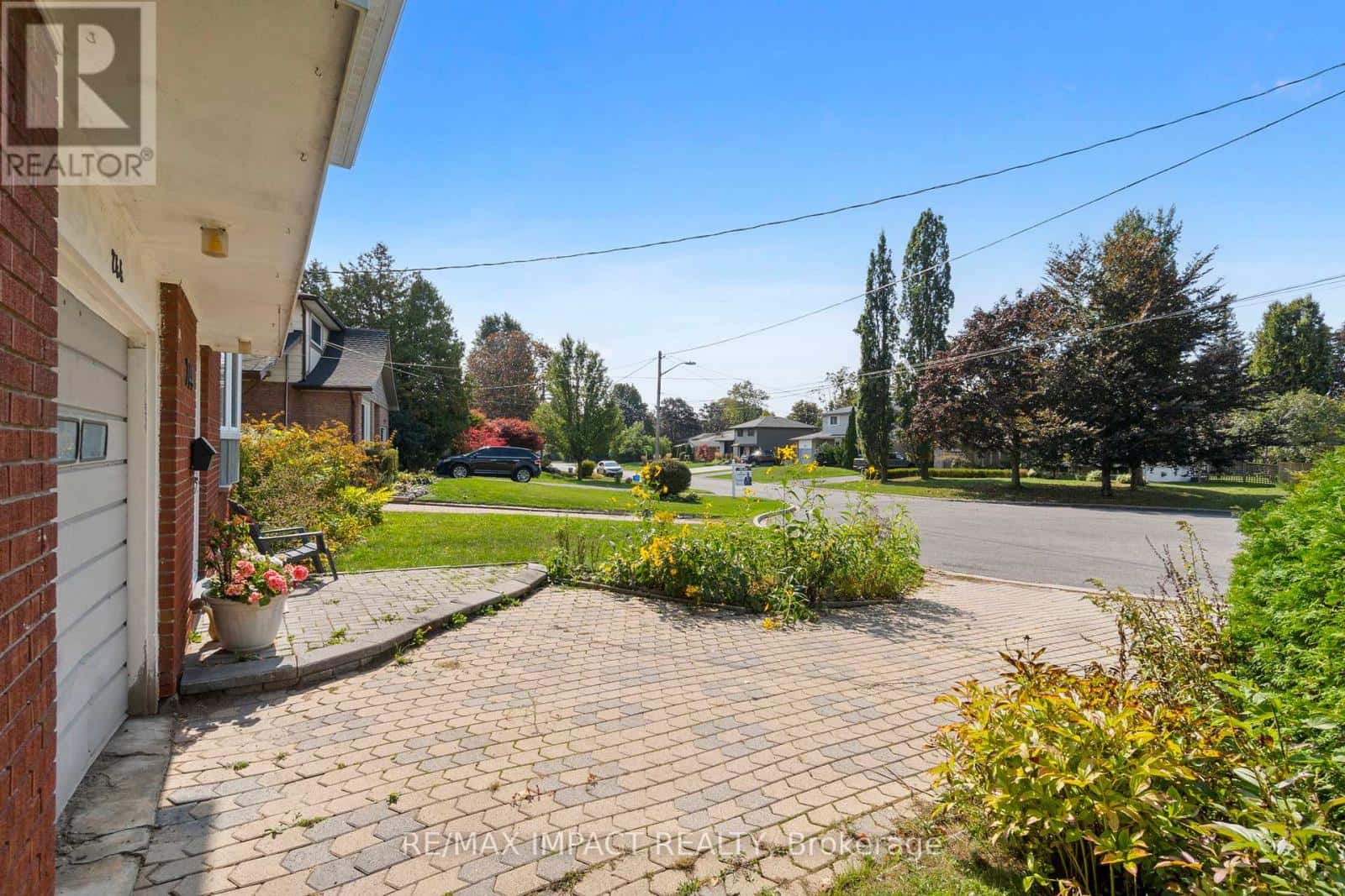 744 SPRAGGE CRESCENT — Cobourg, Ontario - Photo 3 of 48