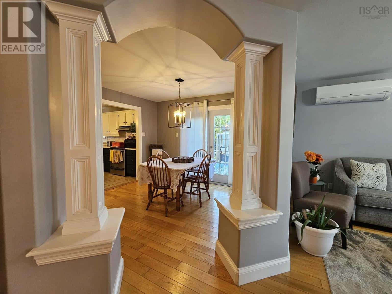 119 Sandy Place — Valley, Nova Scotia - Photo 3 of 50