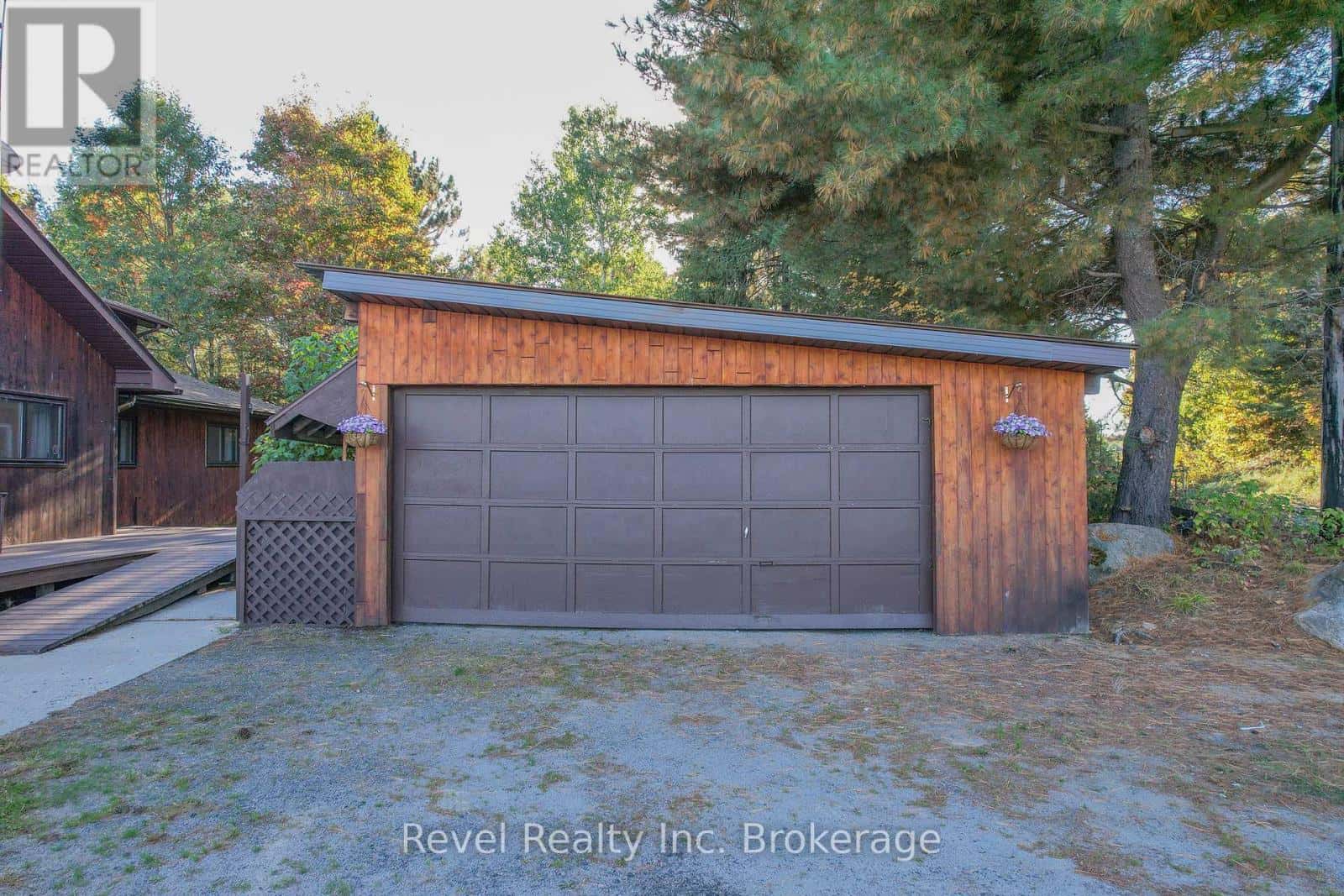 280 SUNNYSIDE ROAD — Bonfield, Ontario - Photo 3 of 47