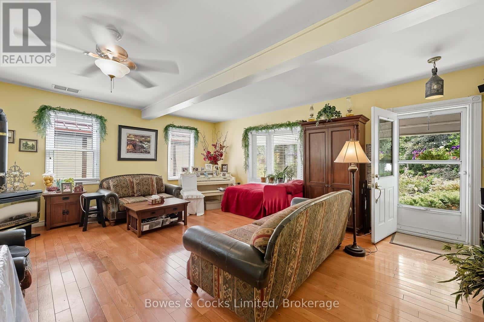 40 VICTORIA STREET — Asphodel-Norwood (Norwood), Ontario - Photo 3 of 50