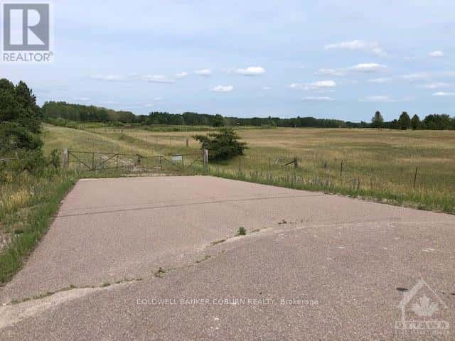 15758 HWY 17 HIGHWAY — Whitewater Region, Ontario - Photo 4 of 4