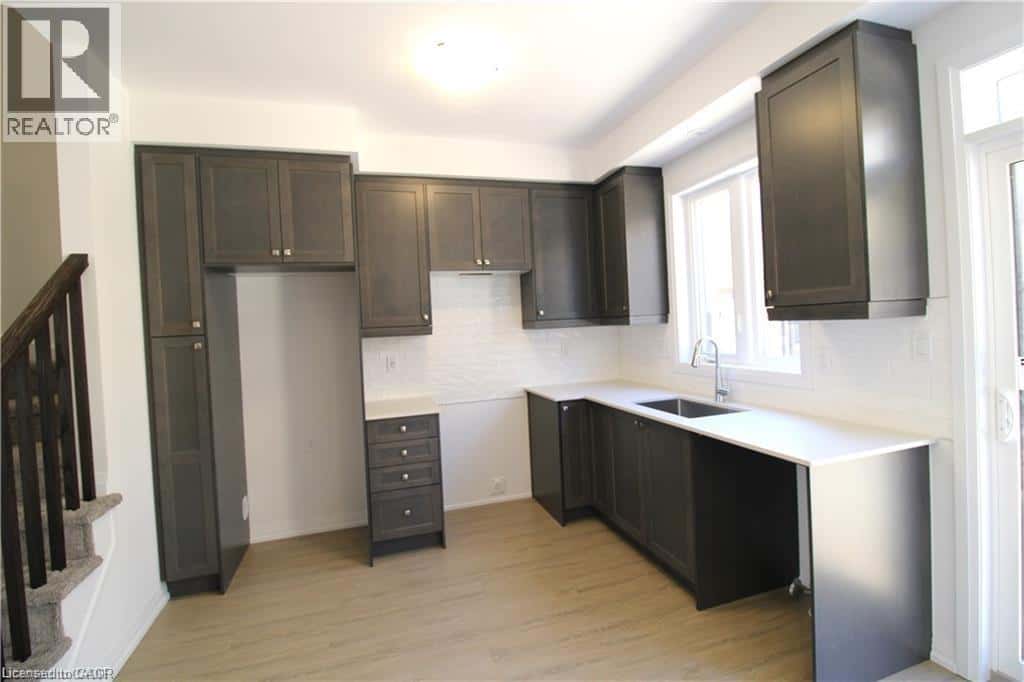 55 TOM BROWN Drive Unit# 74 — Paris, Ontario - Photo 5 of 5