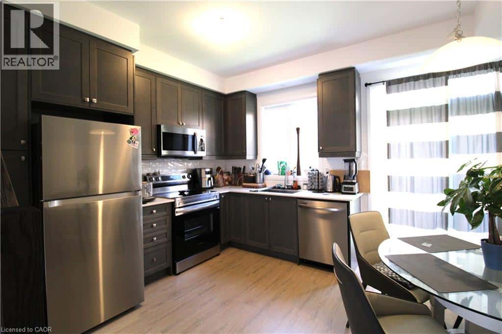 55 TOM BROWN Drive Unit# 74 — Paris, Ontario - Photo 4 of 5