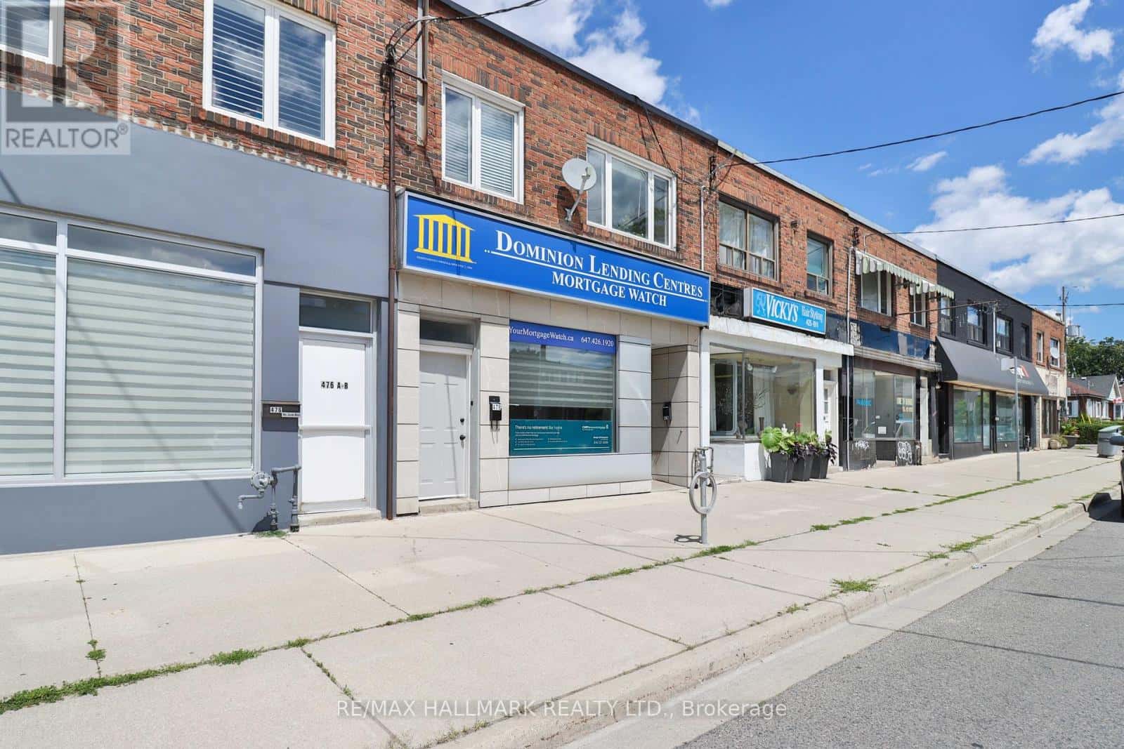 478 COSBURN AVENUE N — Toronto (East York), Ontario - Photo 2 of 25