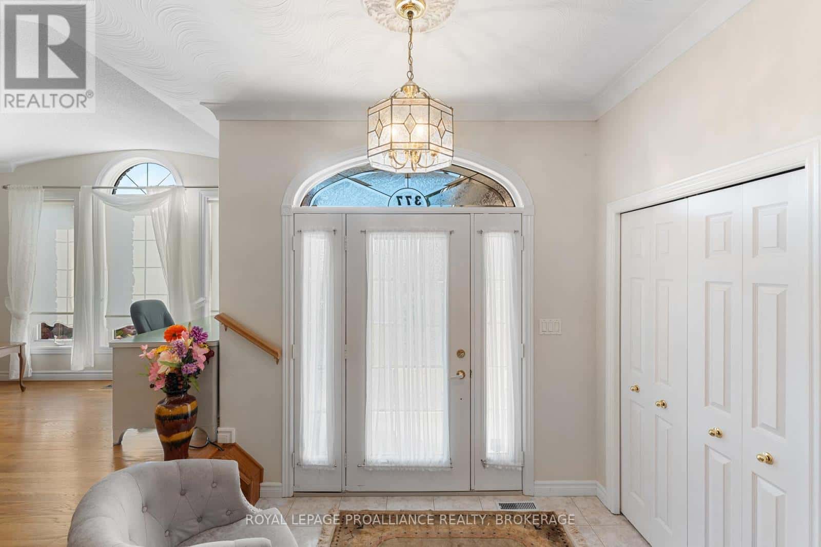 Kingston (City SouthWest), Ontario — Kingston (City SouthWest), Ontario - Photo 5 of 48