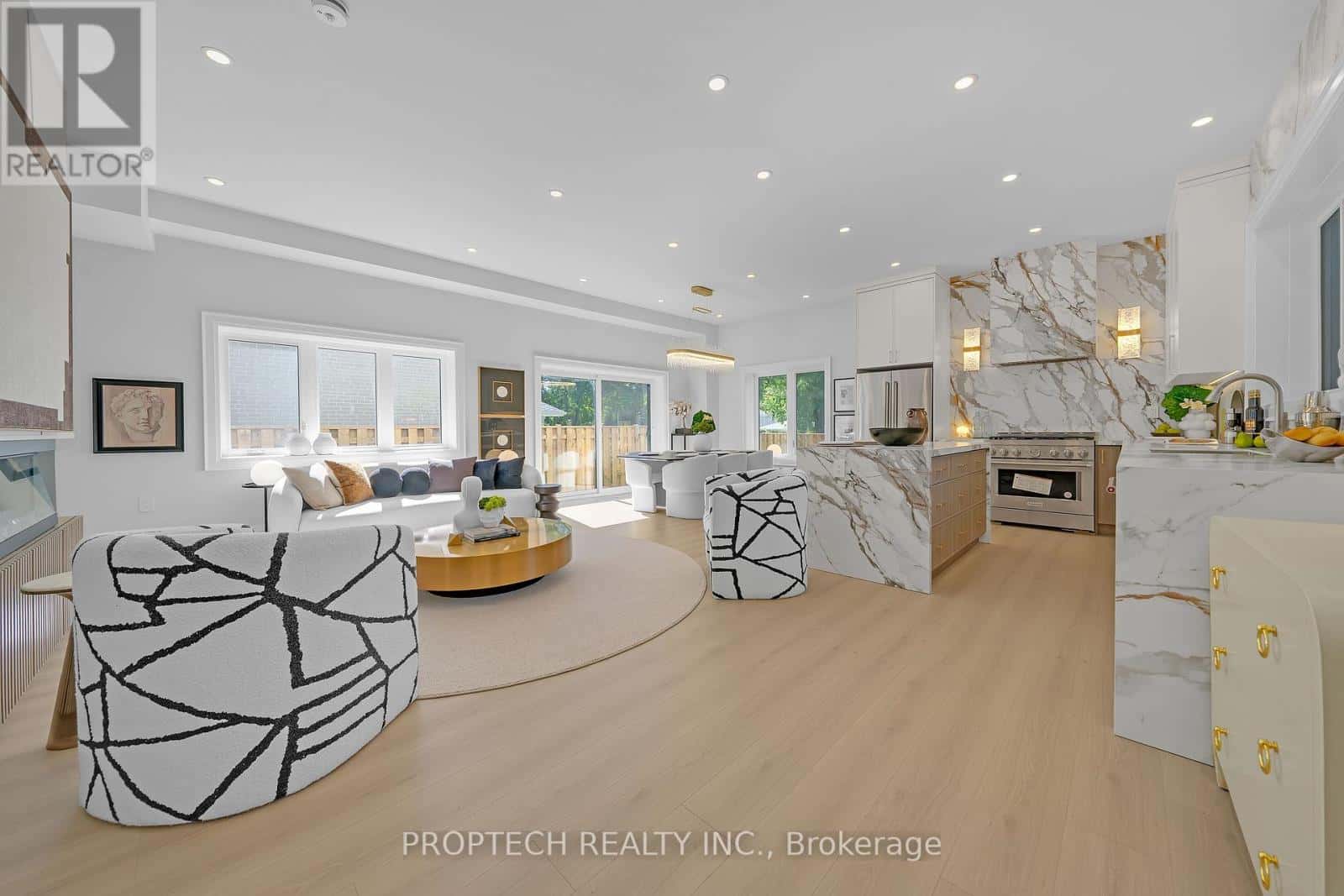 5 TRAILSIDE DRIVE — Toronto (Don Valley Village), Ontario - Photo 5 of 32