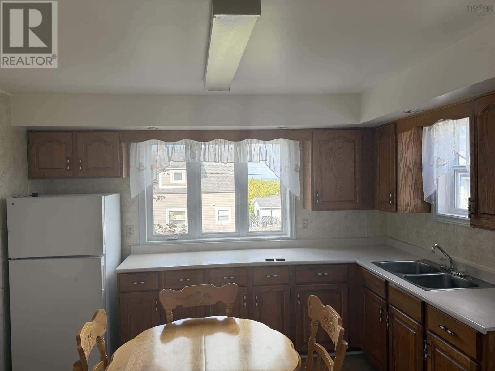 690 St. Joseph Street