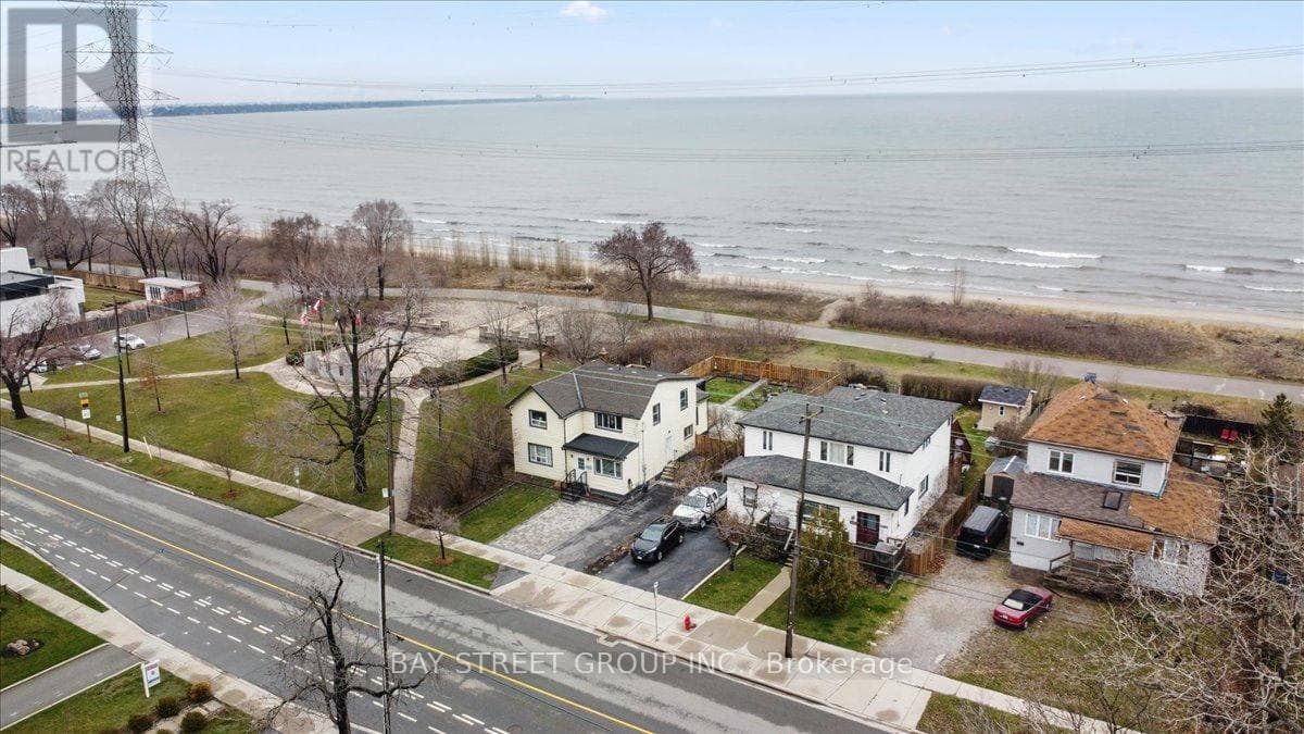 1019 BEACH BOULEVARD — Hamilton (Hamilton Beach), Ontario - Main photo