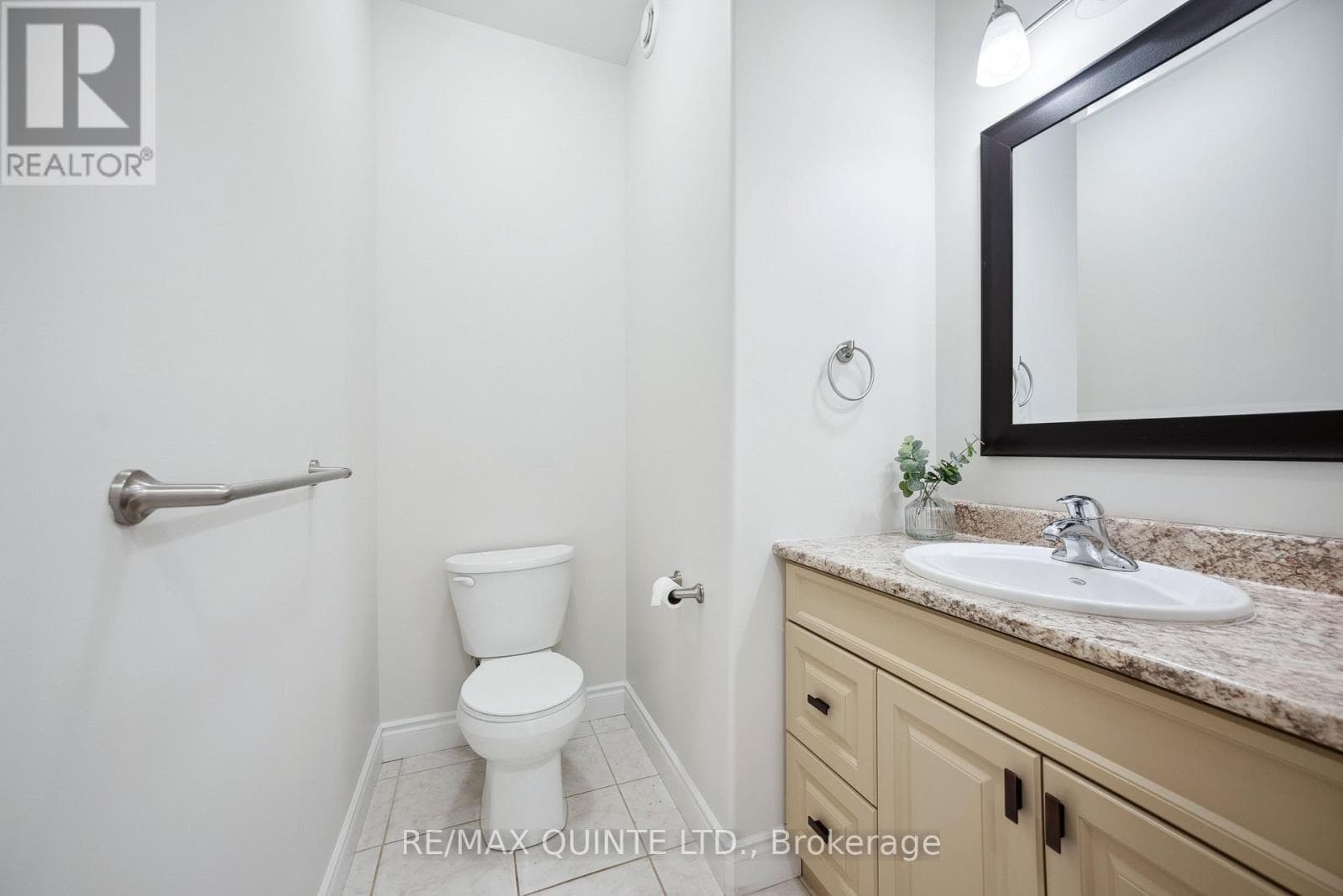 91 HAMPTON RIDGE DRIVE E — Belleville (Thurlow Ward), Ontario - Main photo