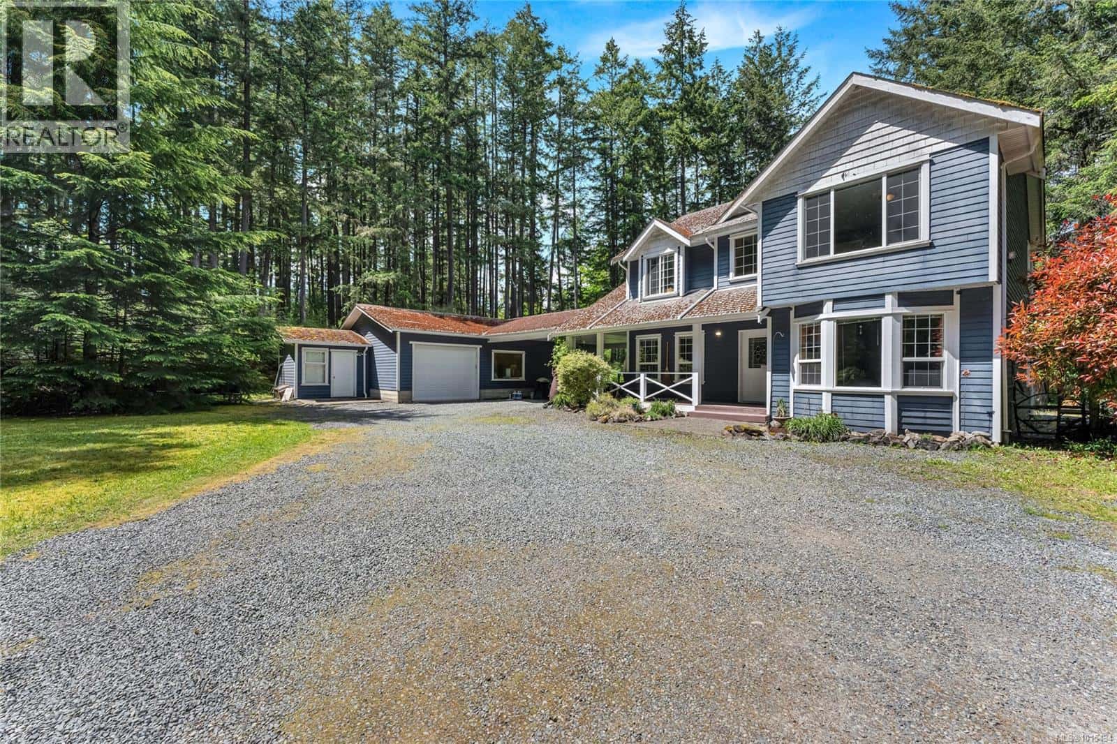 1850 Lakewood Rd — Shawnigan Lake, British Columbia - Photo 2 of 56