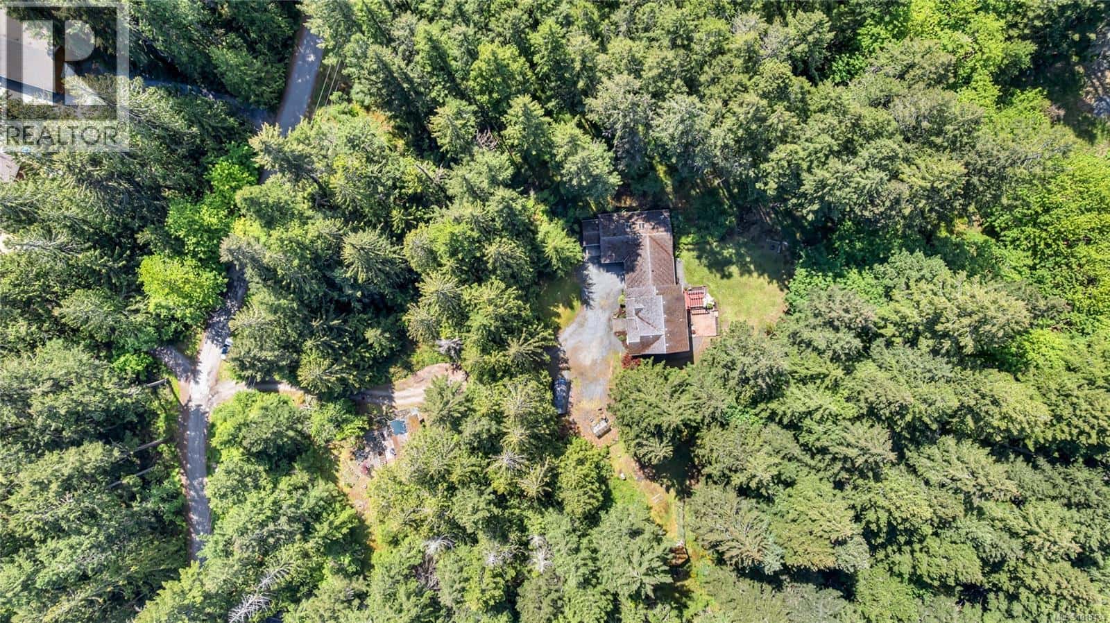 1850 Lakewood Rd — Shawnigan Lake, British Columbia - Photo 4 of 56