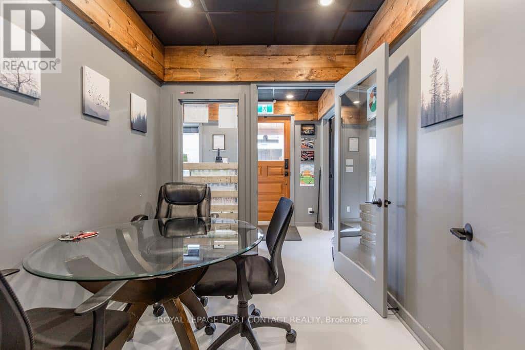 1370 KILLARNEY BEACH ROAD — Innisfil (Lefroy), Ontario - Photo 4 of 32