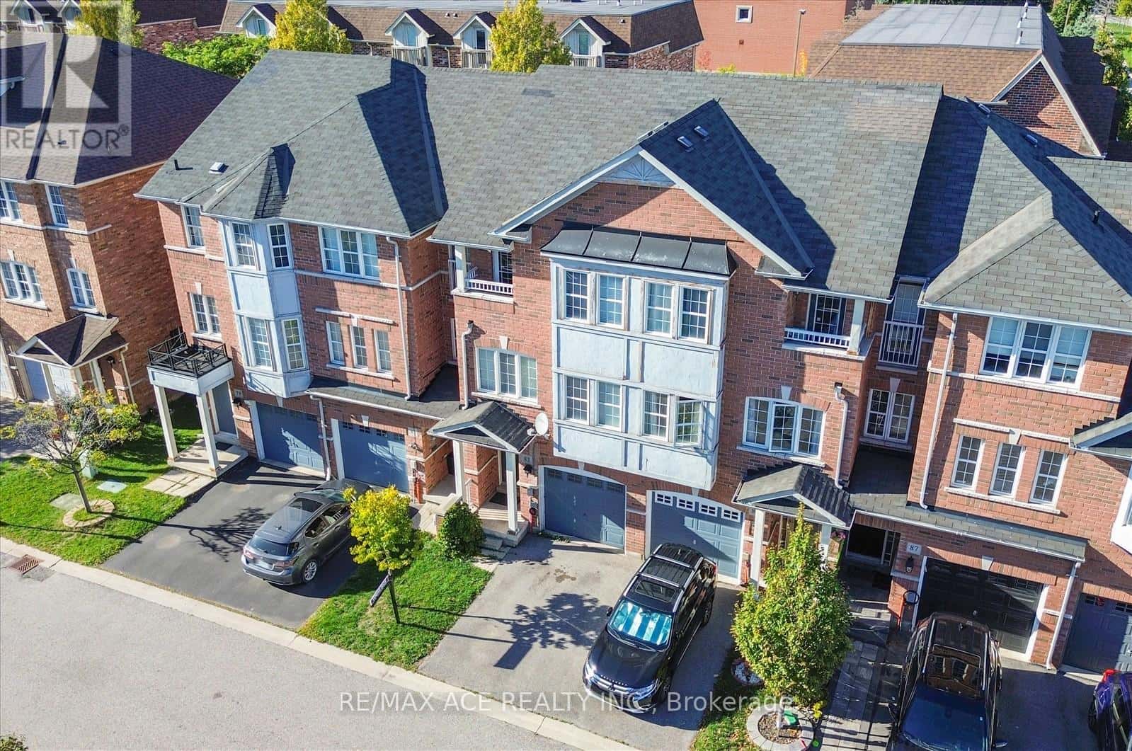 83 HUXTABLE LANE — Toronto (Rouge), Ontario - Photo 4 of 38