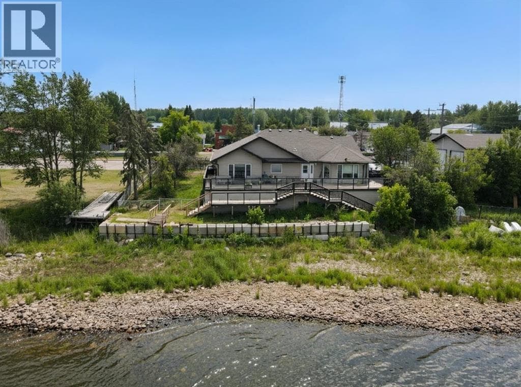 81 Peace River Avenue — Joussard, Alberta - Main photo