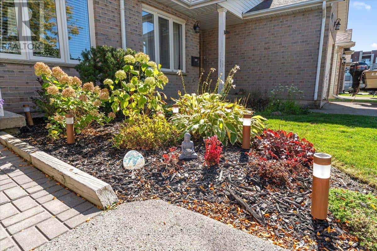 191 AUTUMN CRESCENT — Welland (West Welland), Ontario - Photo 3 of 41