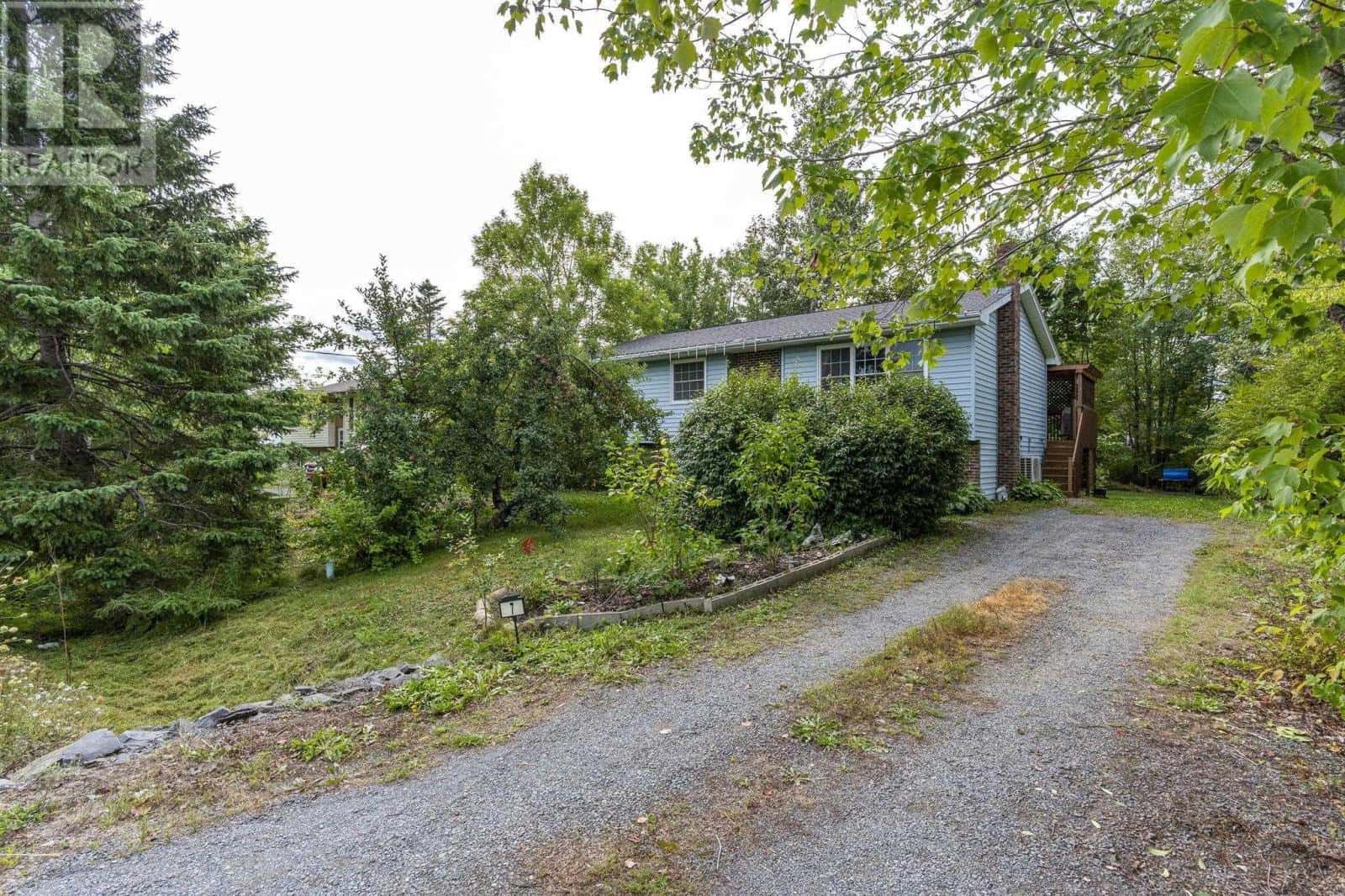 7 Tannery Drive — Elmsdale, Nova Scotia - Photo 5 of 50