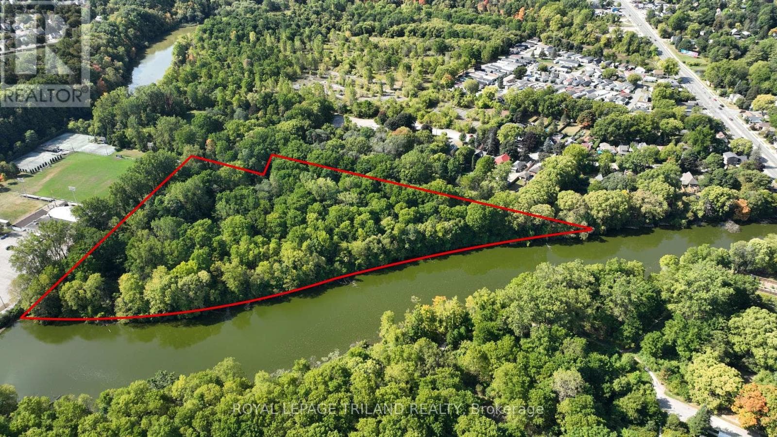 65 COVE ROAD — London South (South D), Ontario - Main photo