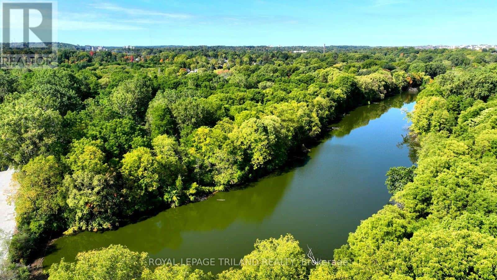 65 COVE ROAD — London South (South D), Ontario - Photo 2 of 35