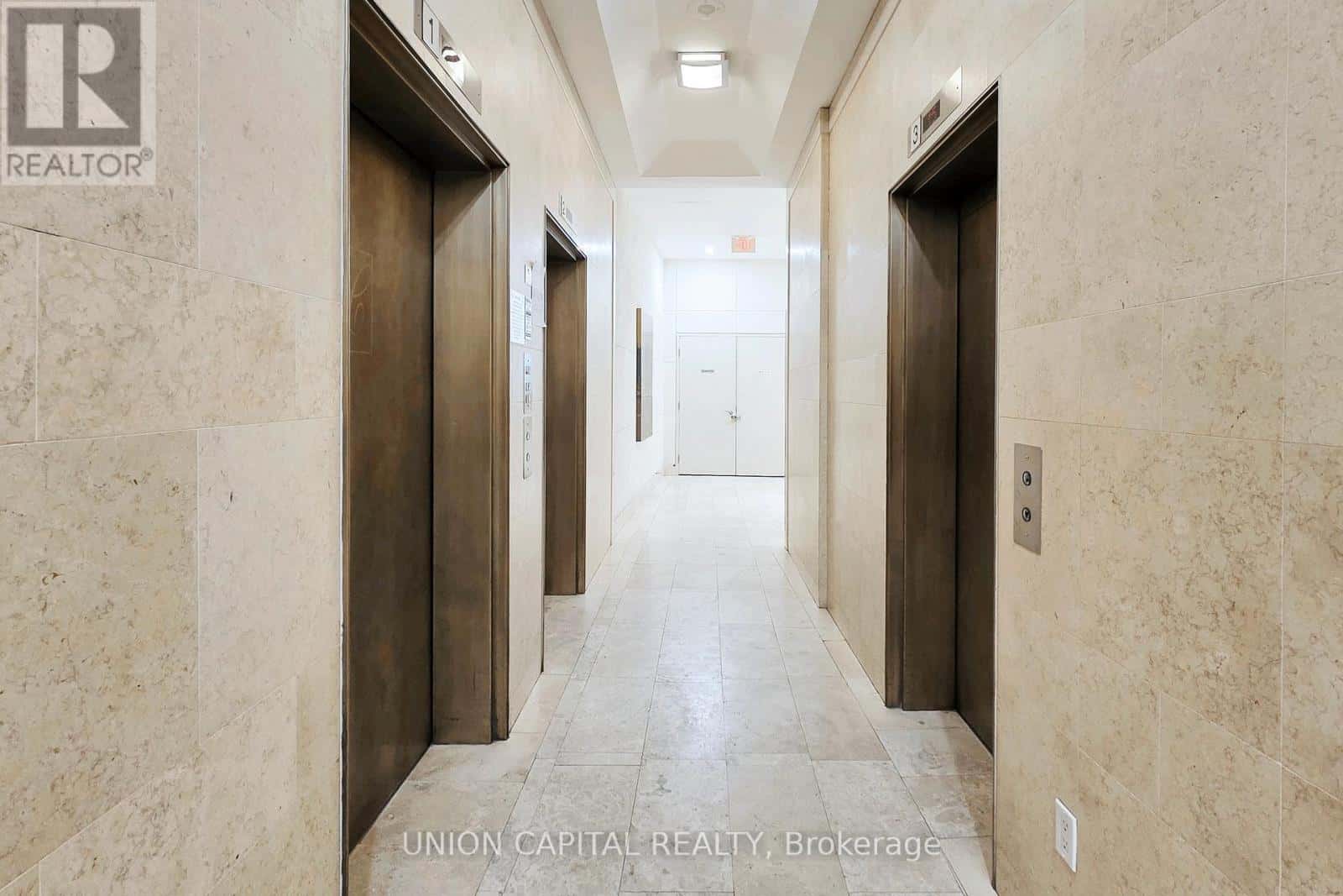 1609 - 509 BEECROFT ROAD — Toronto (Willowdale West), Ontario - Photo 5 of 40