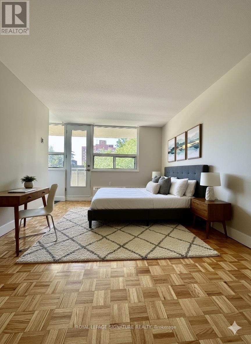 301 - 1500 BATHURST STREET — Toronto (Humewood-Cedarvale), Ontario - Main photo