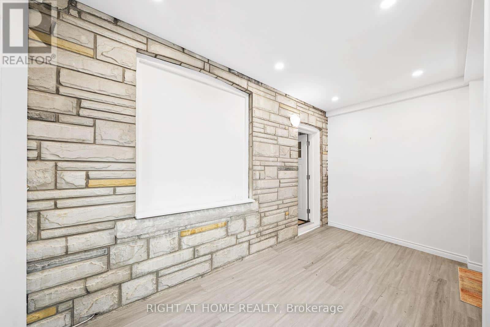 134 MILLICENT STREET — Toronto (Dovercourt-Wallace Emerson-Junction), Ontario - Photo 3 of 49