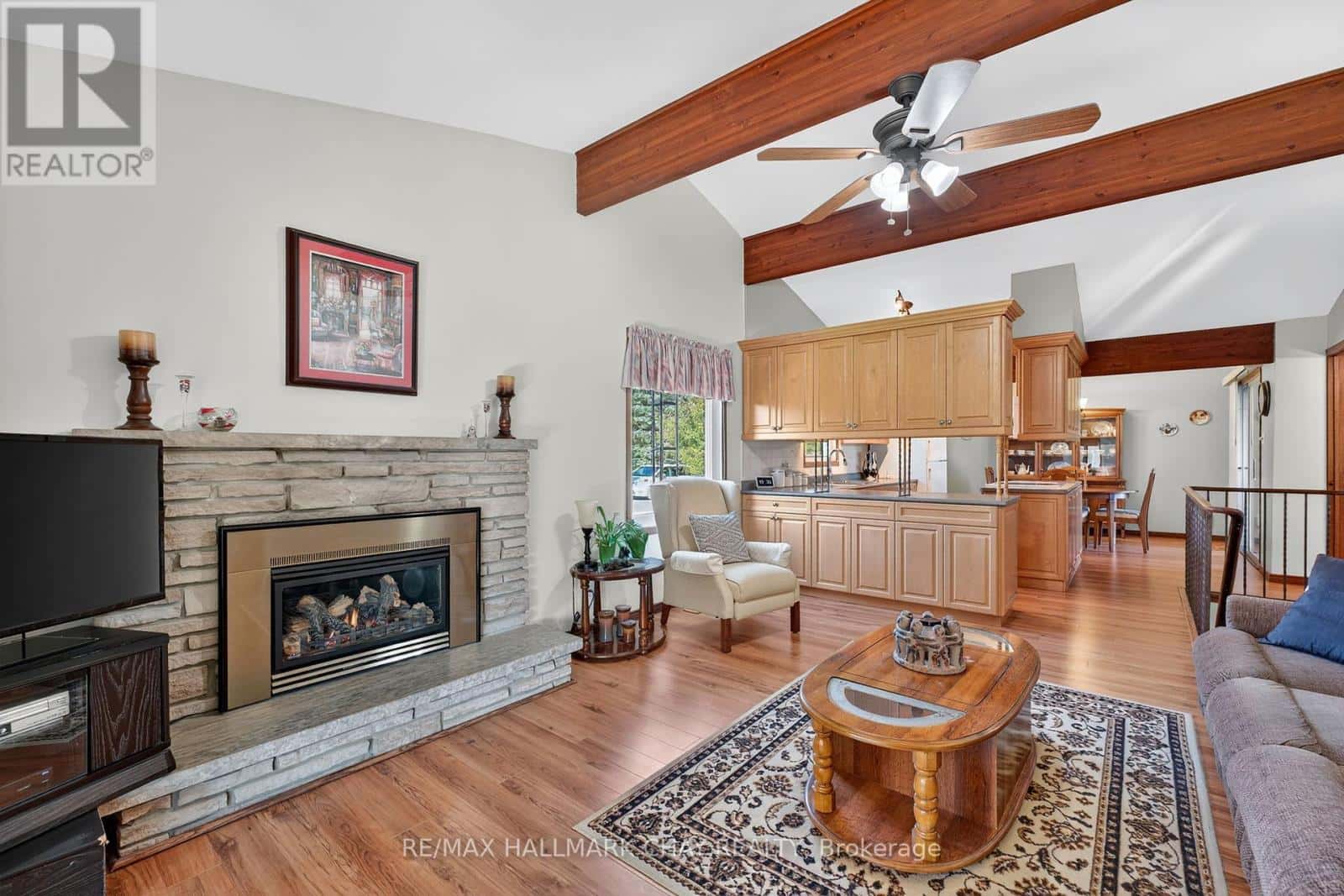 3735 9TH LINE — Bradford West Gwillimbury, Ontario - Photo 2 of 39