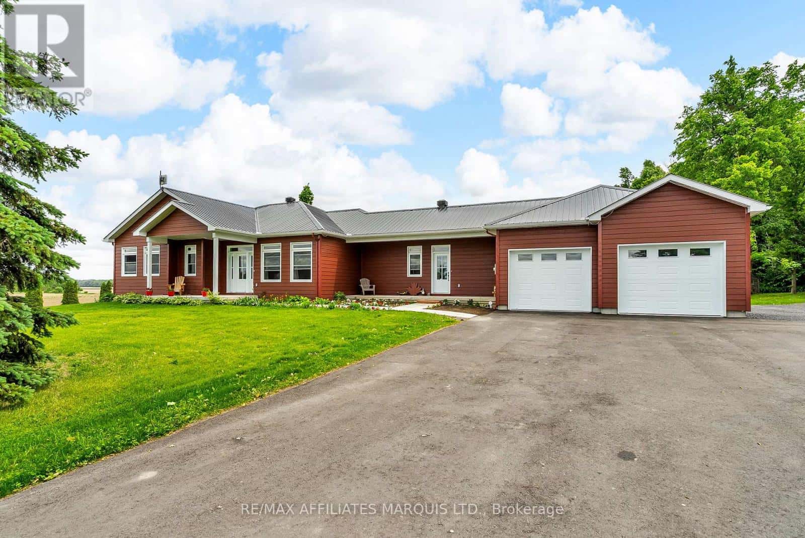 21038 MCCORMICK ROAD — North Glengarry, Ontario - Photo 3 of 50