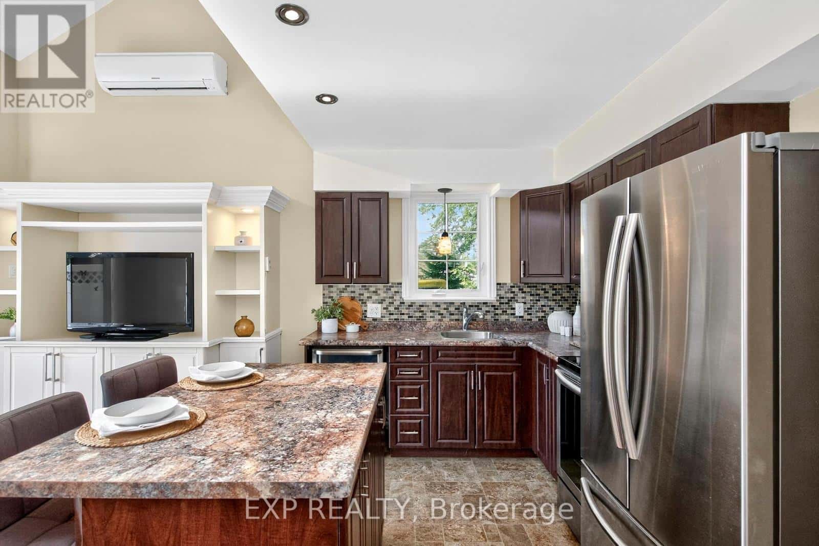 14 - 81 LAGUNA PARKWAY — Ramara (Brechin), Ontario - Photo 3 of 41