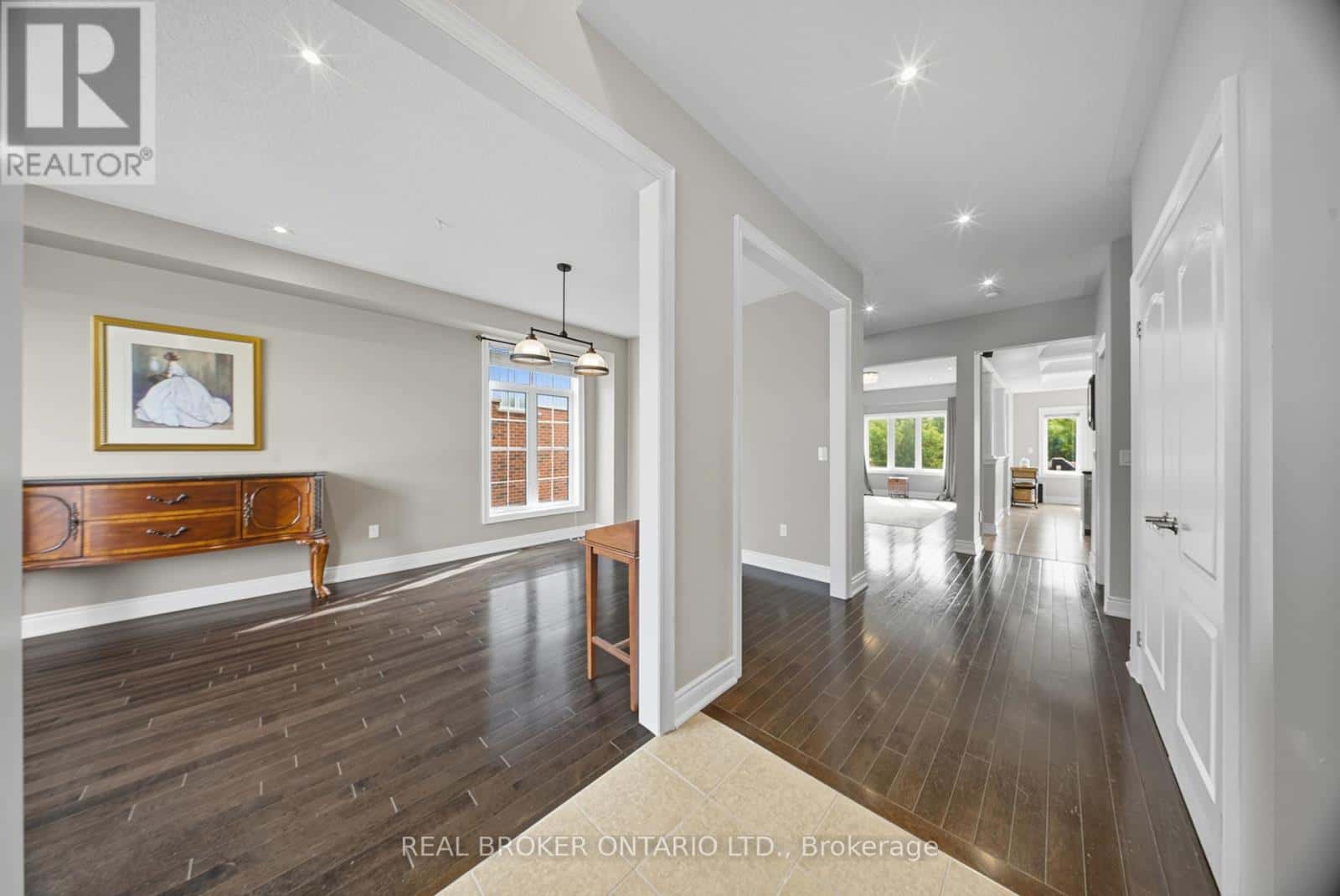 203 GOLD PARK GATE — Essa (Angus), Ontario - Photo 4 of 43