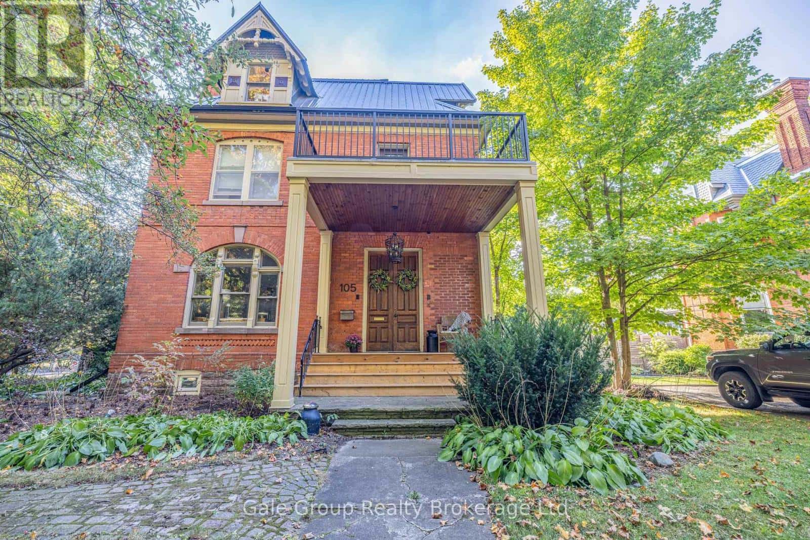 105 VANSITTART AVENUE — Woodstock (Woodstock - North), Ontario - Photo 2 of 47