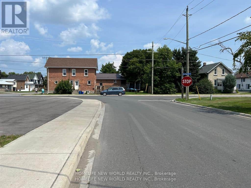 65 ALBERT STREET S - Photo 5 of 34, Kawartha Lakes (Lindsay), Ontario