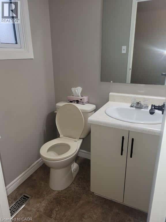 485 SPRINGBANK Avenue N Unit# 23 — Woodstock, Ontario - Photo 5 of 15