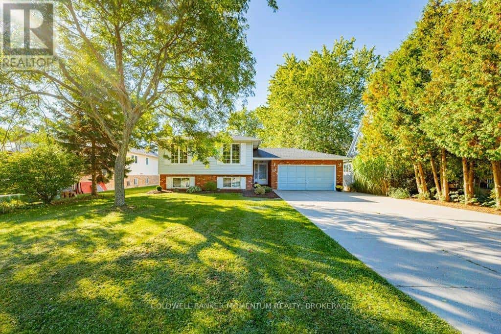 738 WELLAND ROAD — Pelham (Fenwick), Ontario - Photo 3 of 47