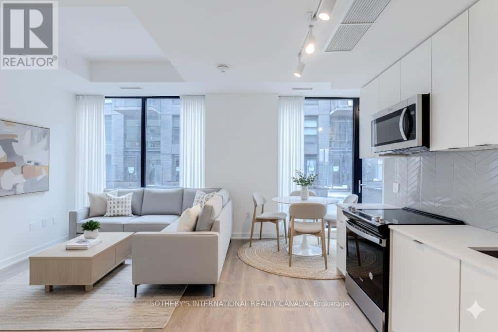 Home in Whitby (Port Whitby)