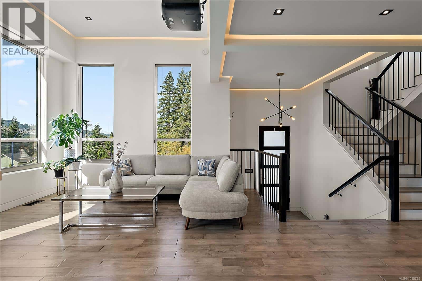 3552 Myles Mansell Rd — Langford, British Columbia - Photo 5 of 37